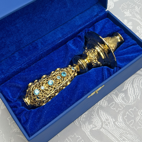 2.7.0742лп Подсвечник латунный в позолоте со вставками ручной фото 4