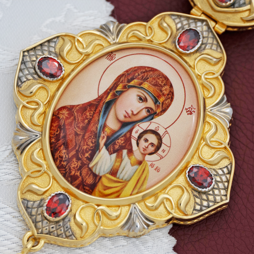 2.7.1334лп-2/1лп Панагия латунная в позолоте с и цепью фото 4 2.7.1334лп-2/1лп Панагия латунная в позолоте с и цепью фото 4