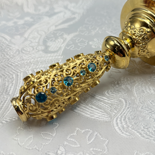 2.7.0742лп Подсвечник латунный в позолоте со вставками ручной фото 3